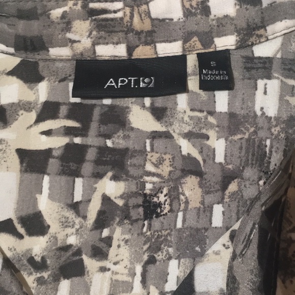 Apt 9 sleeveless blouse - Picture 2 of 6
